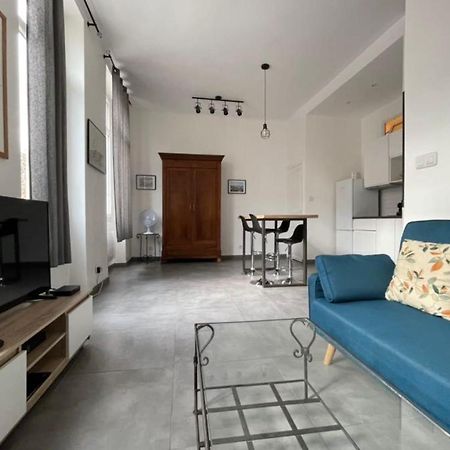 Charming Apartment In The Old Port Marsiglia Esterno foto